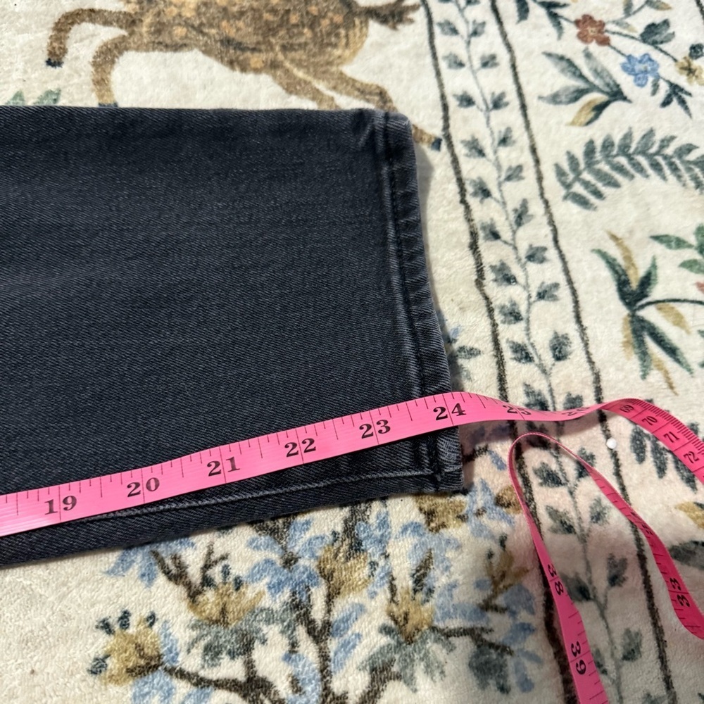 Madewell Women's Straight Leg Jeans in Black size 25 - Picture 6 of 8